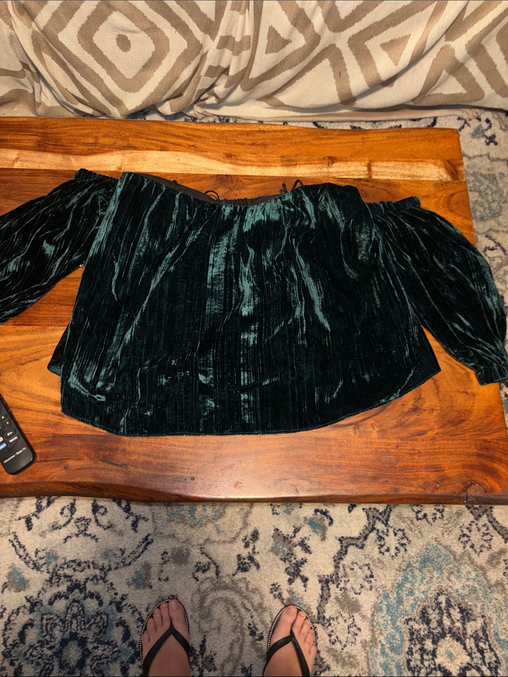 Top Shop Off-Shoulder Velvet Top in Dark Green